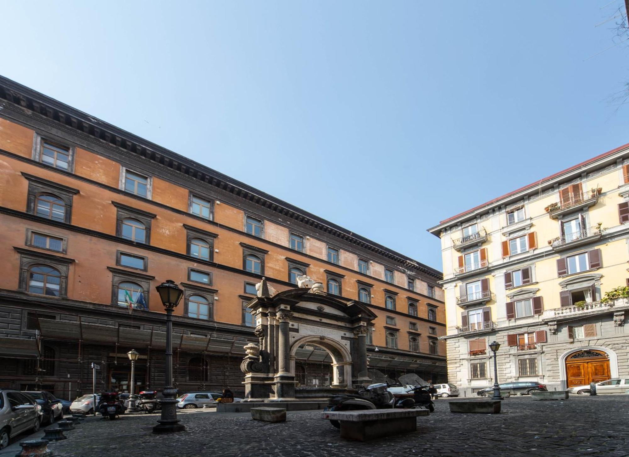Gocce Villas - Casa Frangio Modern Apartment Historical Centre 那不勒斯 外观 照片